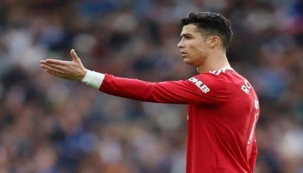 عقوبة ثالثة تنتظر رونالدو في مانشستر يونايتد