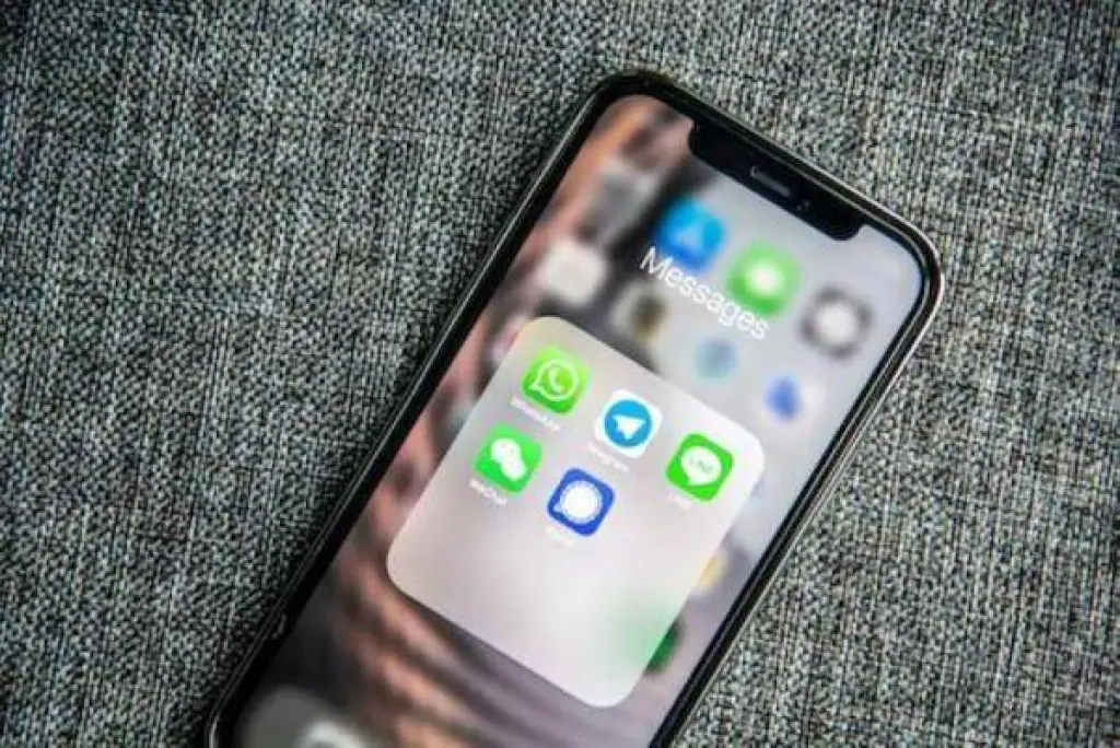 واتساب ينصح مستخدميه بإجراء بسيط لخصوصية أكبر