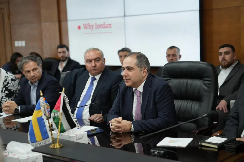 وزير الاستثمار يعقد لقاءً مع شبكة الأعمال الأردنية السويدية لتعزيز التعاون الاستثماري