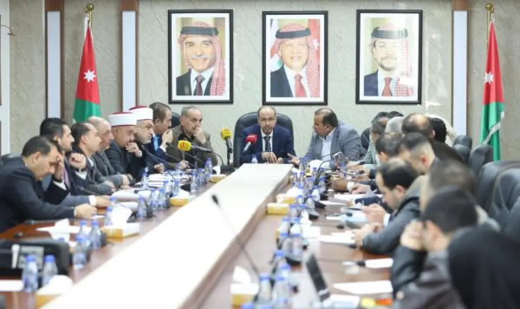 المالية النيابية تناقش تقرير المحاسبة المتعلق بوزارة الأوقاف ودائرة قاضي القضاة