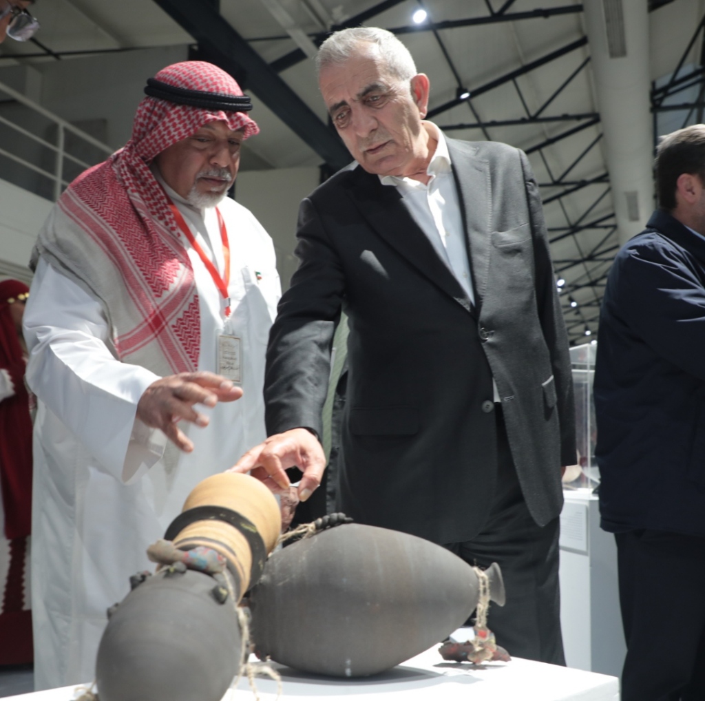 مندوبا عن جلالة الملكة .... وزير الثقافة يفتتح مهرجان الخزف والفخار الدولي الأول ( صور )