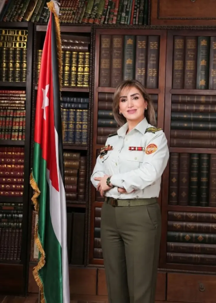 المقدم تمارا بطرس عوده الحجازين ... مبارك الترفيع