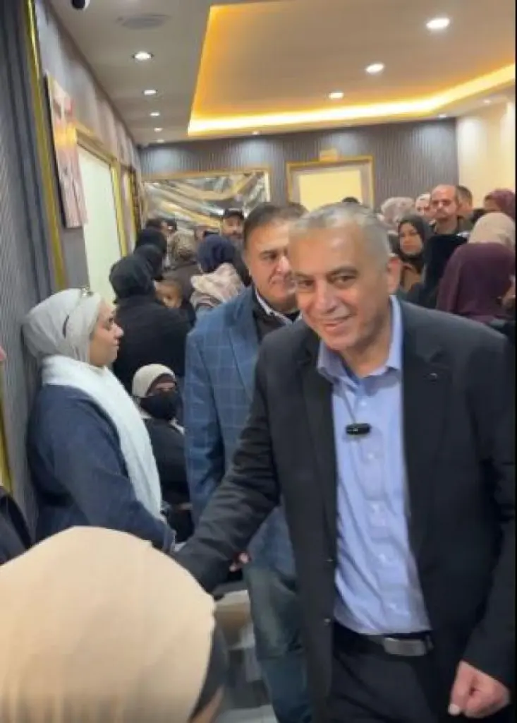 النائب الظهراوي يوزع 500 اسطوانة غاز
