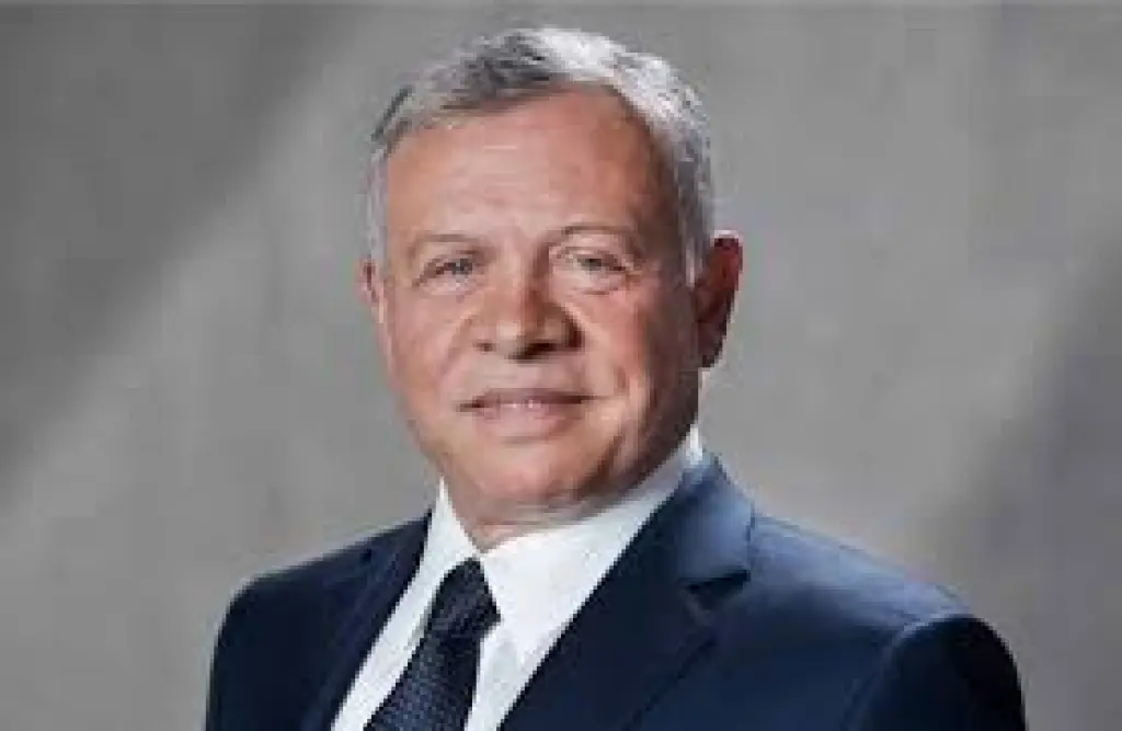 عشائر الحباشنة تشكرجلالة الملك وسمو ولي العهد ورؤساء دول ومسؤولين عرب واردنيين أمو بيت عزاء المرحوم المحامي سميح الحباشنة.