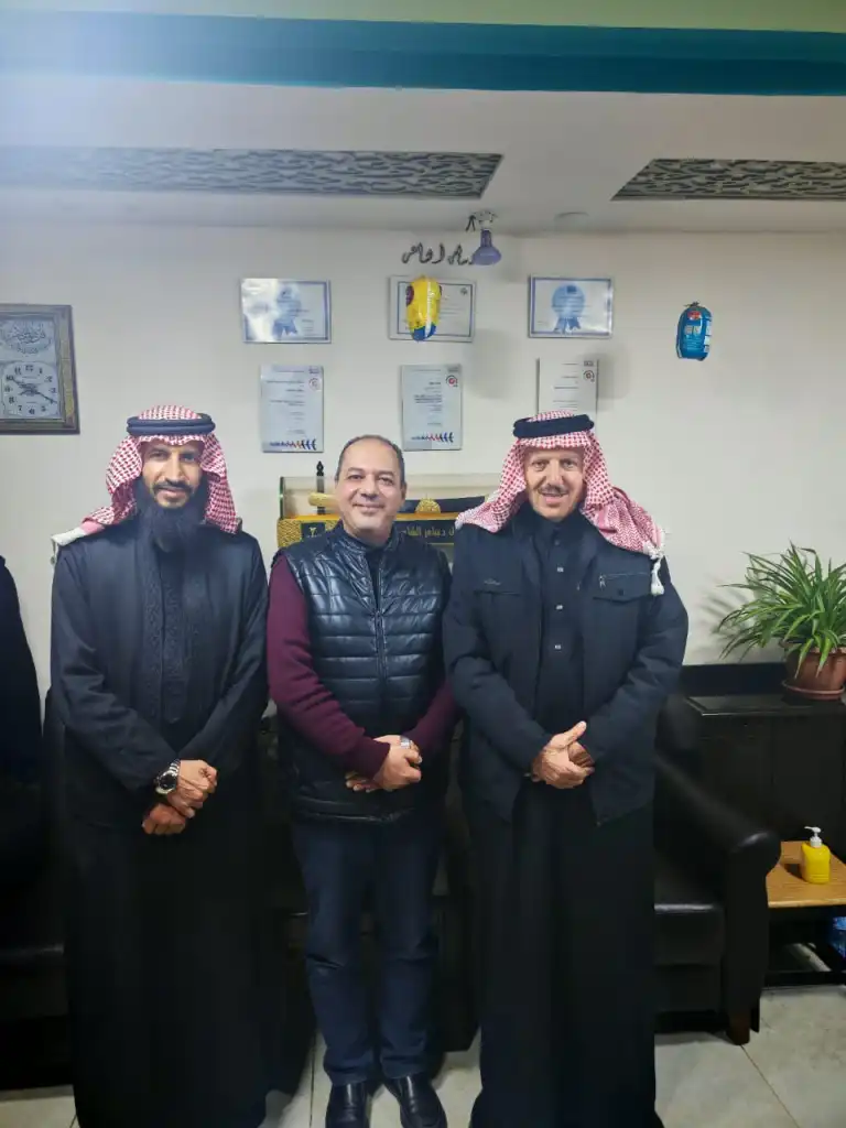 الحجايا  وابو طربوش  في زيارة إلى الشركة  الوطنية للدواجن  القطرانة