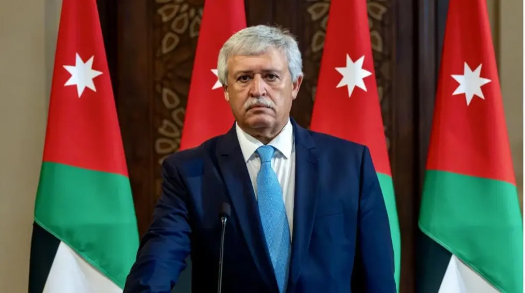 وزير النقل يلتقي رئيس وأعضاء لجنة الخدمات العامة في مجلس الأعيان