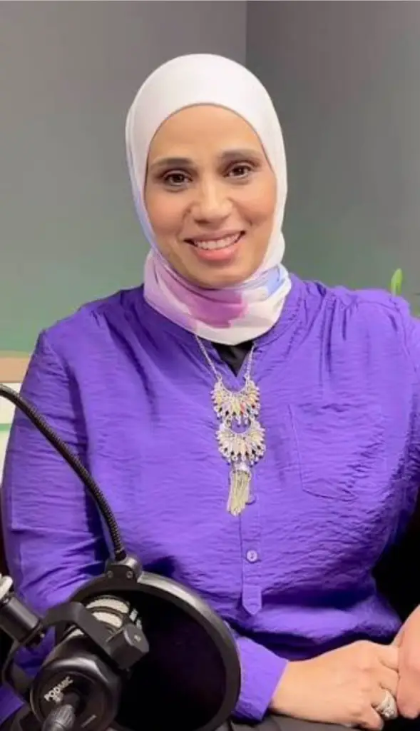 دلال قطيشات.. حين يصبح الميكروفون رسالة