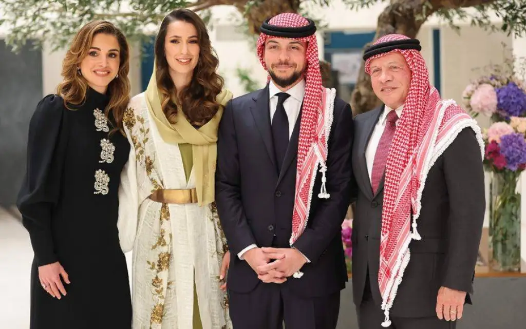 الشيخ عايض الزلابية يهنئ بحلول عيد الفطر السعيد