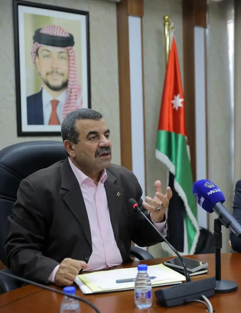العماوي: استرداد مشاريع قوانين دستورية تستلزم التوافق والمشاركة مع القطاع الخاص