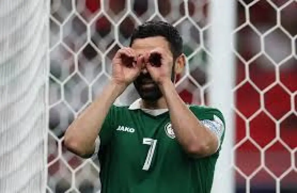 أرنولد يوجه رسالة للاعبي منتخب العراق وجماهيره قبل مواجهة البحرين