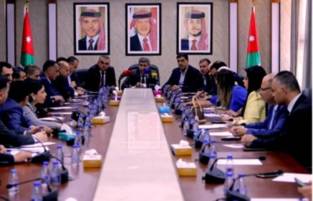 عمان الاهلية تشارك باجتماع لجنة الشباب والرياضة والثقافة النيابية لبحث تمكين الطلبة سياسياً