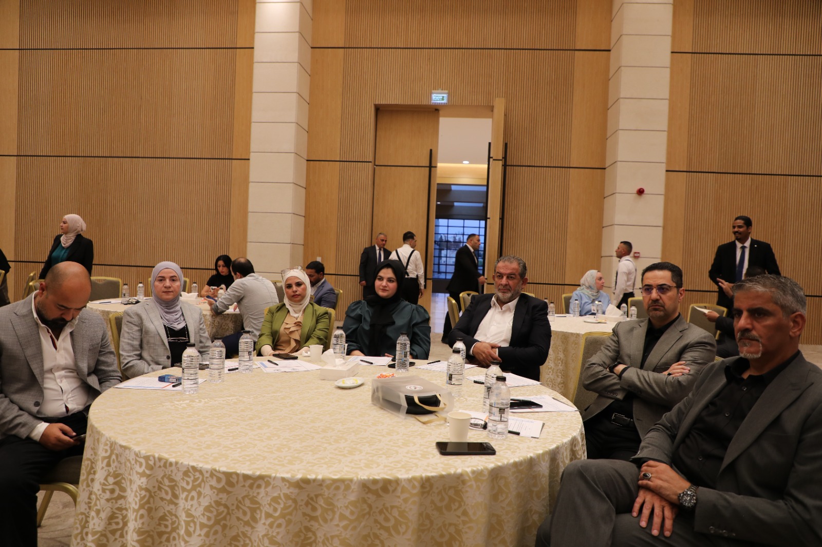 العودات يرعى إشهار الأكاديمية الحزبية لحزب المحافظين الأردني