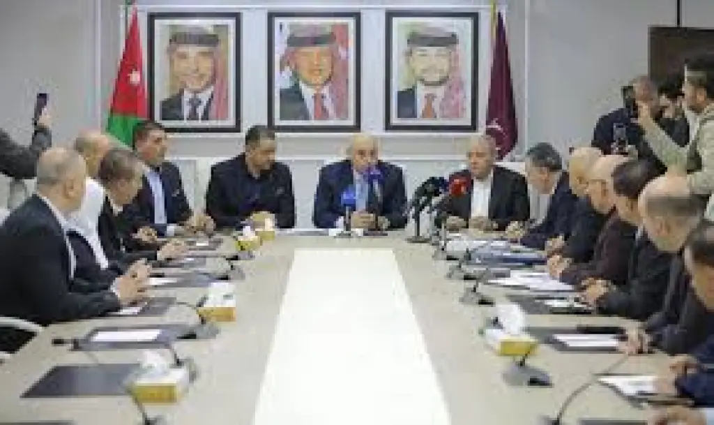 لجنة الاقتصاد تناقش سلاسل التوريد: التركيز على الأمن الغذائي واستدامة المخزون الاستراتيجي