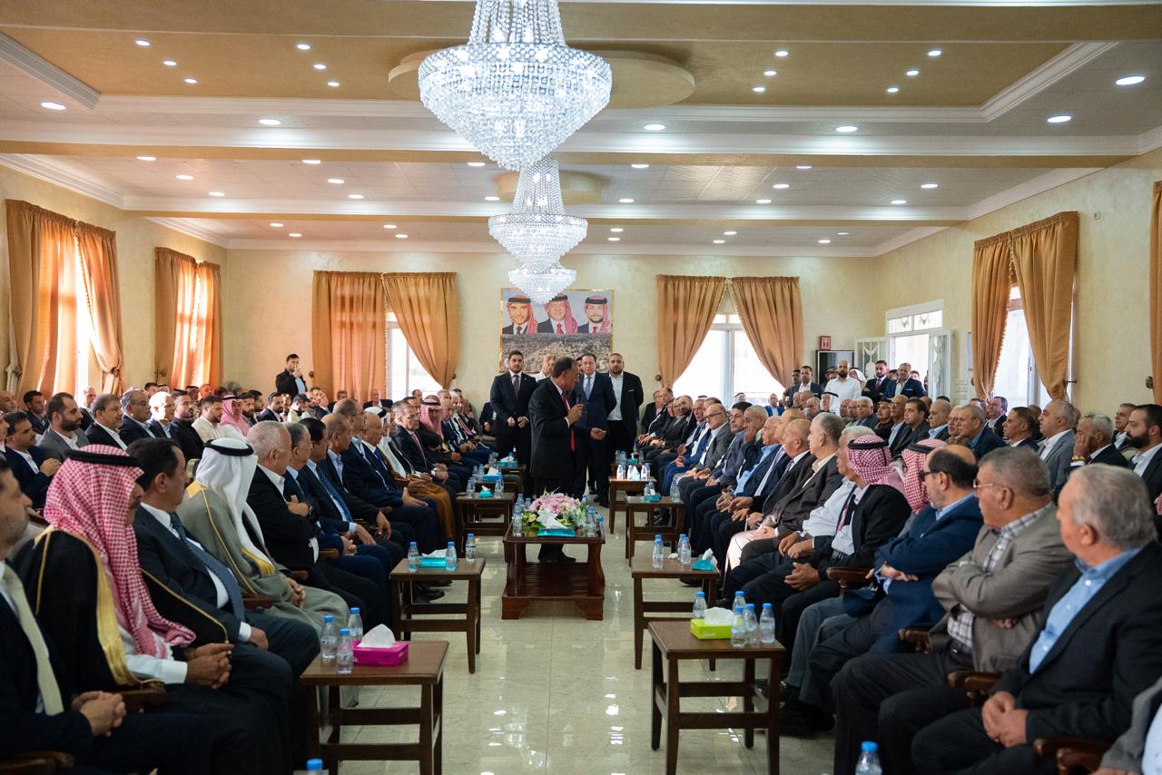 عشيرتا أبو تاية والدباس تتبادلان آيات المحبة والأصالة .. جاهة النقيب سيف زيد مشهور زعل أبو تاية