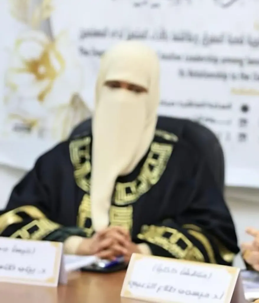 صمت المؤسسات… وانهيار الإنسان: المرأة بين الضغوط المؤسسية والأزمة النفسية.