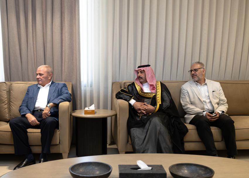 رئيس "النواب" يبحث مع سفيرة أستراليا تعزيز التعاون البرلماني