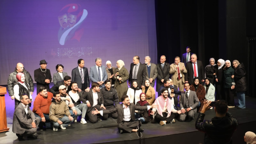 بروكرست و نبض جراسيا تتقاسمان جائزة افضل عرض مسرحي متكامل بمهرجان الهواة