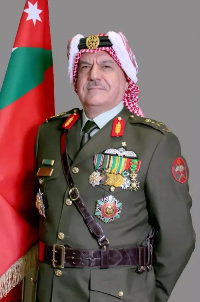الحنيطي إلى رتبة فريق