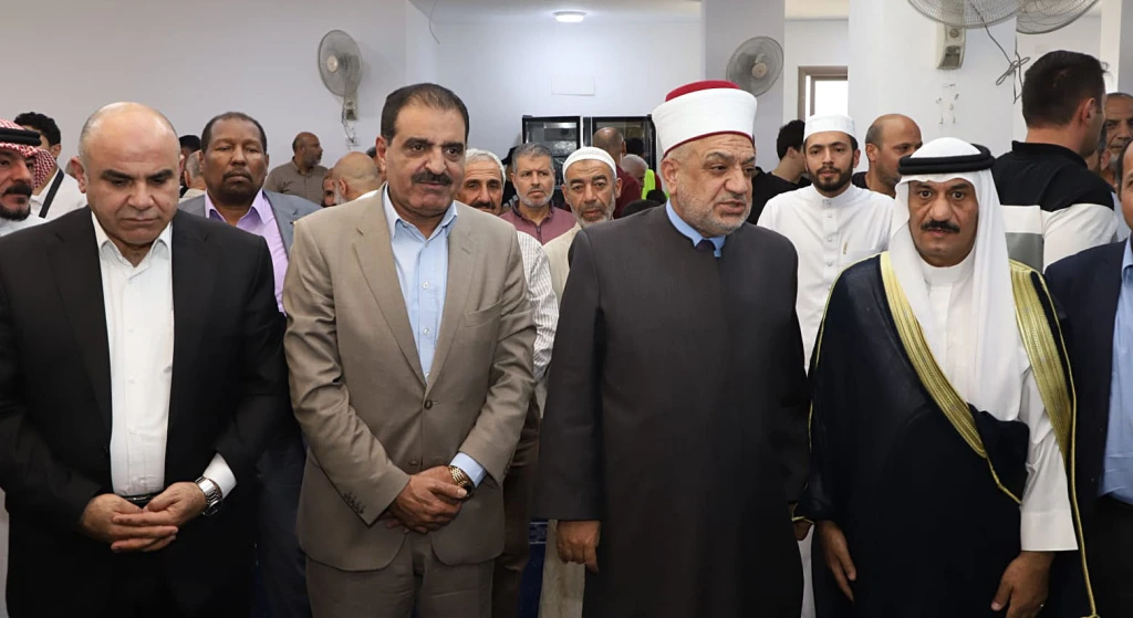 وزير الأوقاف والشؤون والمقدسات الإسلامية الدكتور محمد الخلايلة يفتتح مسجد يوسف الصديق في مدينة السخنة بمحافظة الزرقاء