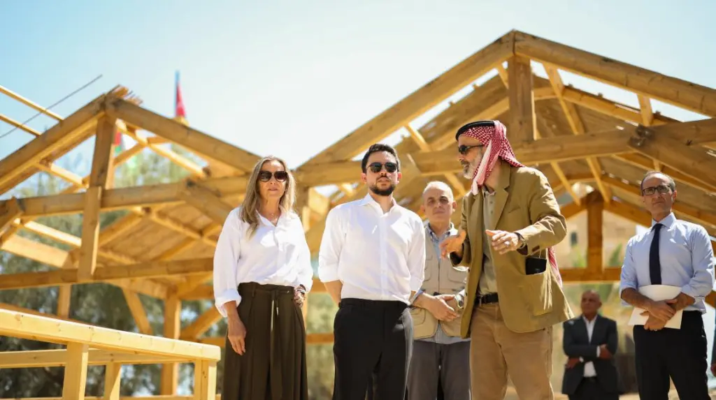 ولي العهد يزور المغطس ويوعز بتحسين تجربة الحجاج المسيحيين والزوار