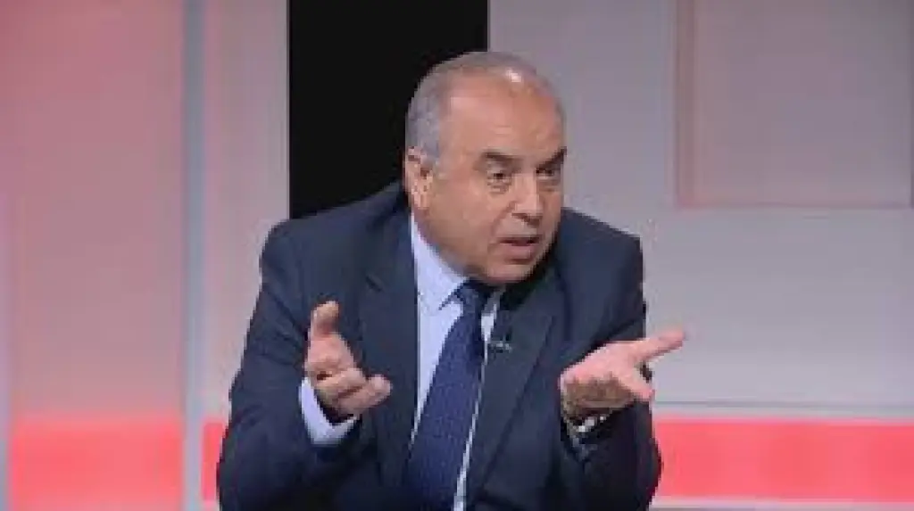 وزير التعليم العالي يدعو الجامعات لتسهيل إجراءات الطلبة المدعوين لخدمة العلم وضمان إنهاء امتحاناتهم النهائية