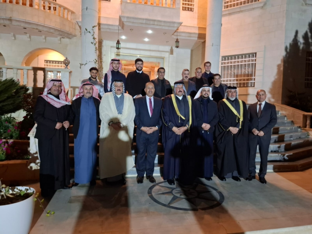الشيخ عيد البسايطة الكعابنه يستقبل وفداً من قبيلة الكعبي  / العراق