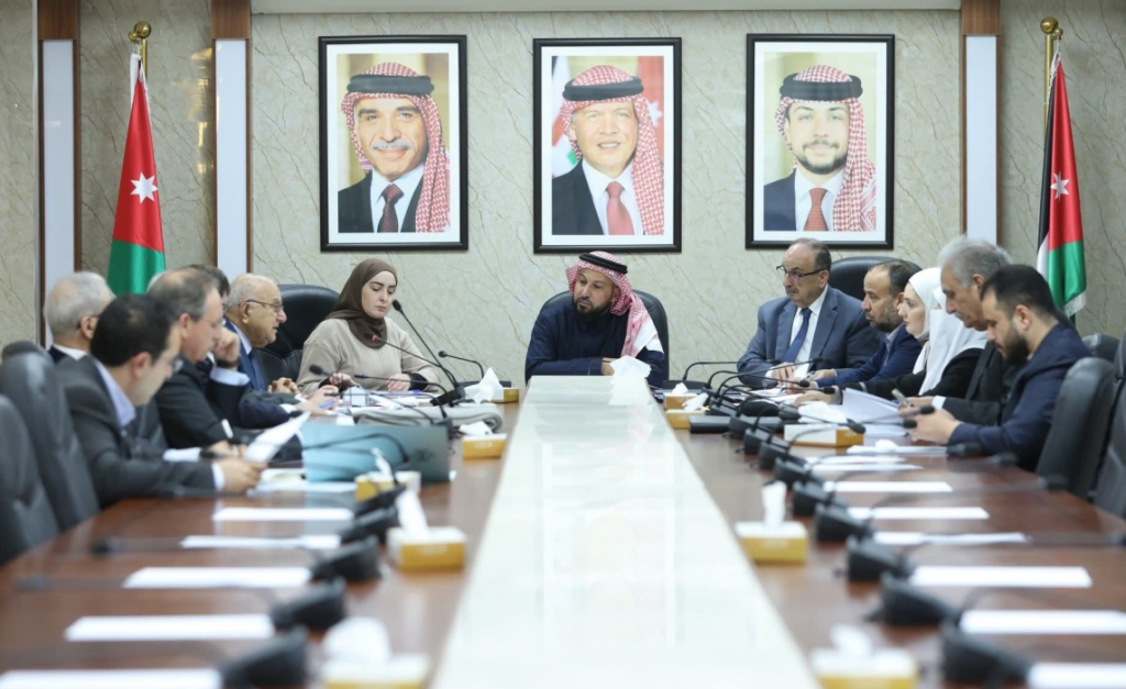 التربية النيابية تواصل مناقشتها لمشروع قانون التعليم وتنمية الموارد البشرية