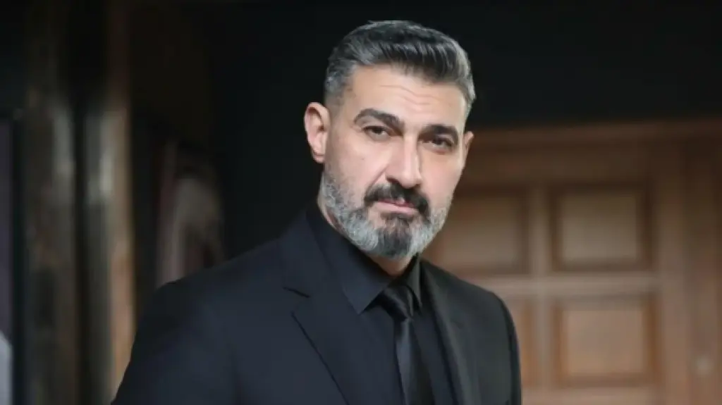 ياسر جلال يستعيد ذكريات آخر أيام الحب مع سلاف فواخرجي
