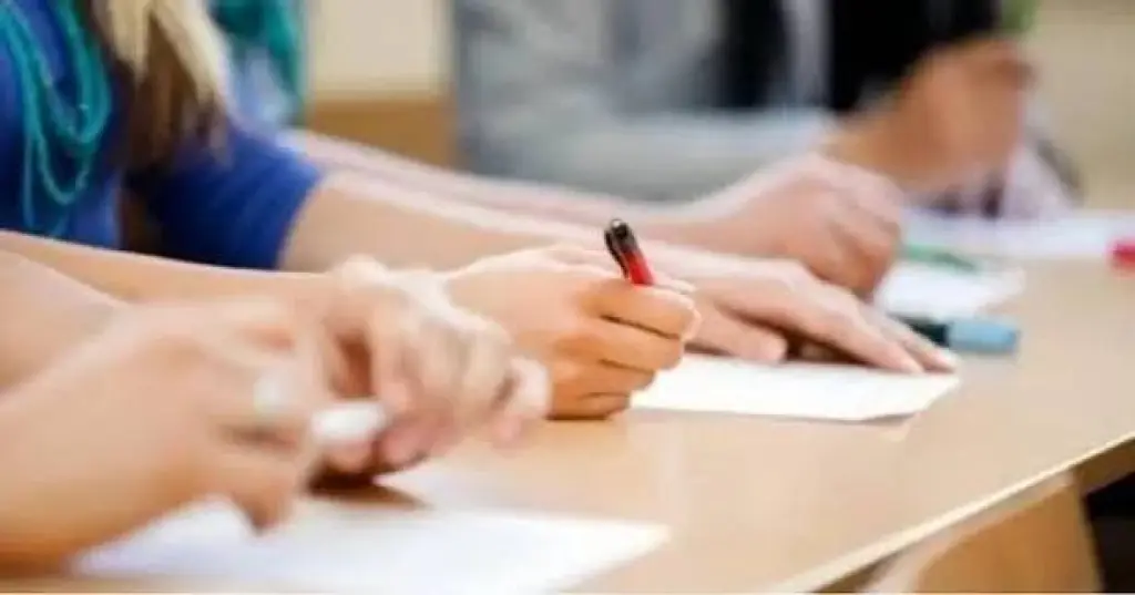 الطلبة الأوائل في امتحان الشامل (اسماء)