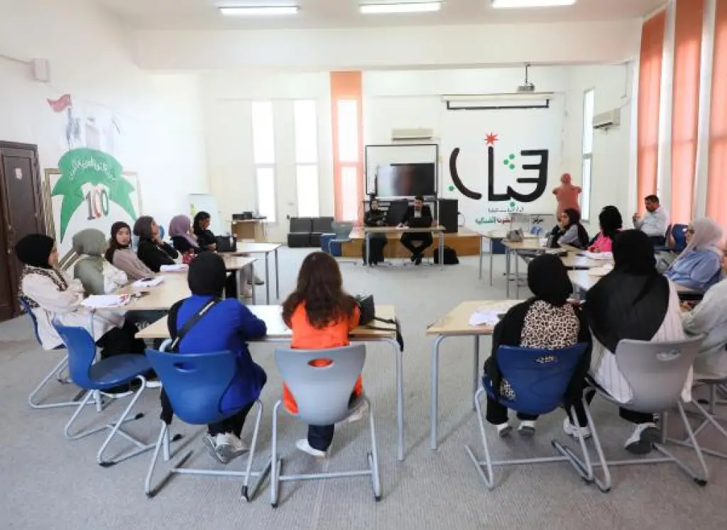 العزام: السردية الأردنية تبدأ من ذاكرة المكان وتمتد إلى الدولة ومستقبل الشباب