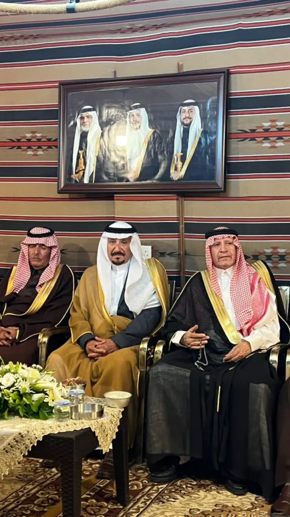 الشيخ فرج الاحيوات يولم على شرف شيخ مشايخ بني عطية احمد بن حرب العطيات العطوي  ابوثامر .. فيديو وصور