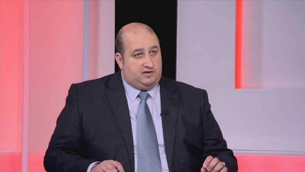 التربية: استمرار الخطيب في مهامه مديرًا للقبول الموحد ومستشارًا إعلاميًا