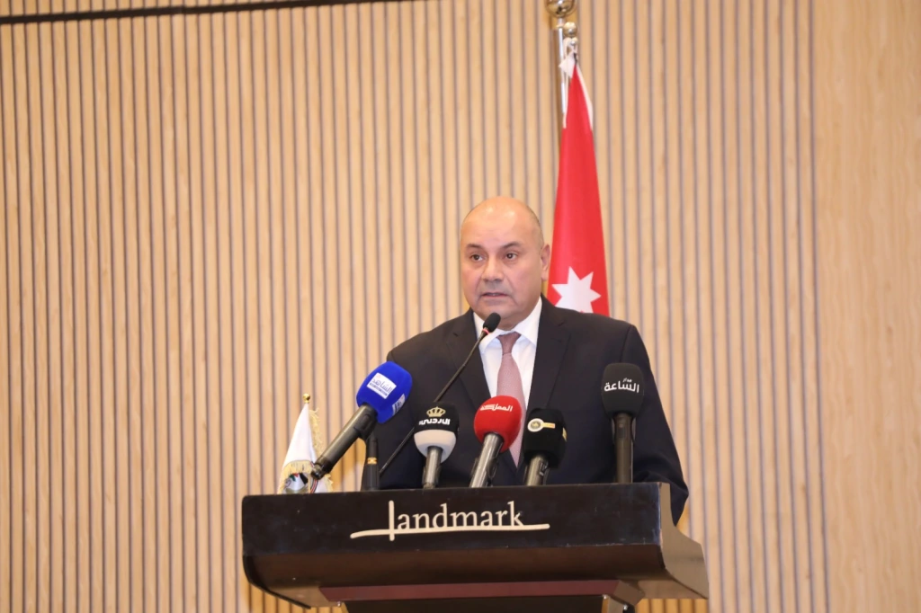 العودات يرعى إشهار الأكاديمية الحزبية لحزب المحافظين الأردني