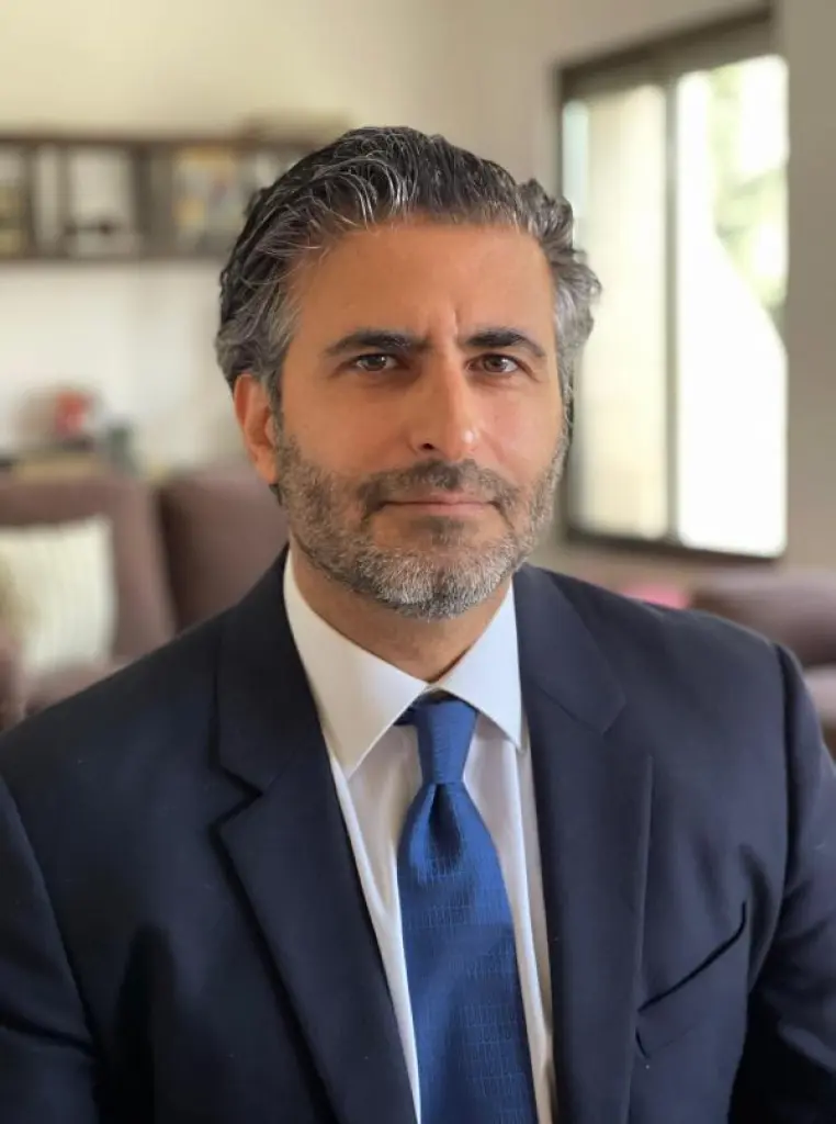التشويش، العزلة، والاحتجاجات: خريطة الضغط على إيران