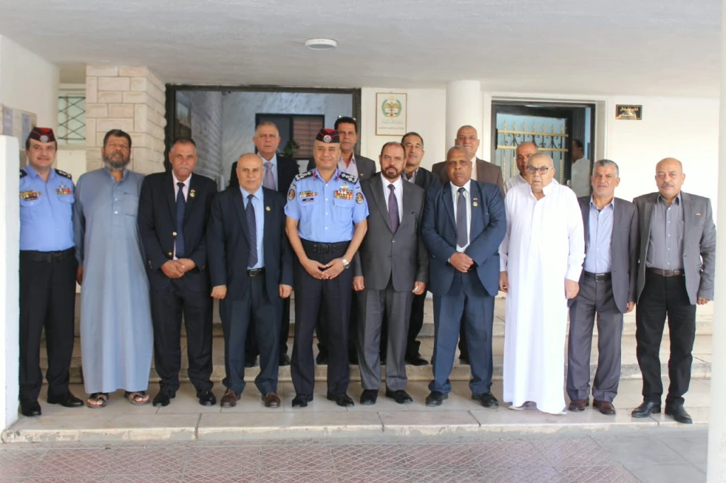 وفد ملتقى متقاعدي جنوب شرق عمان العسكريين يزور مديريه الامن العام
