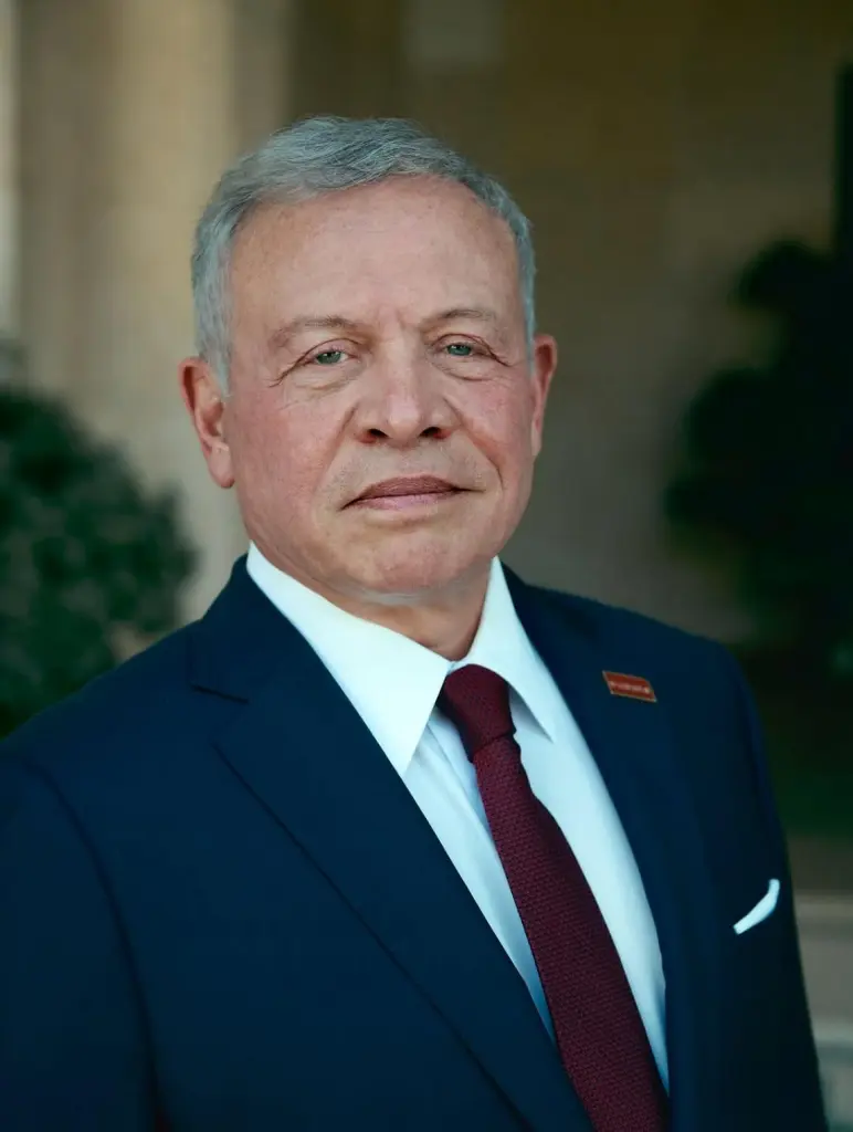 الملك يعود إلى أرض الوطن