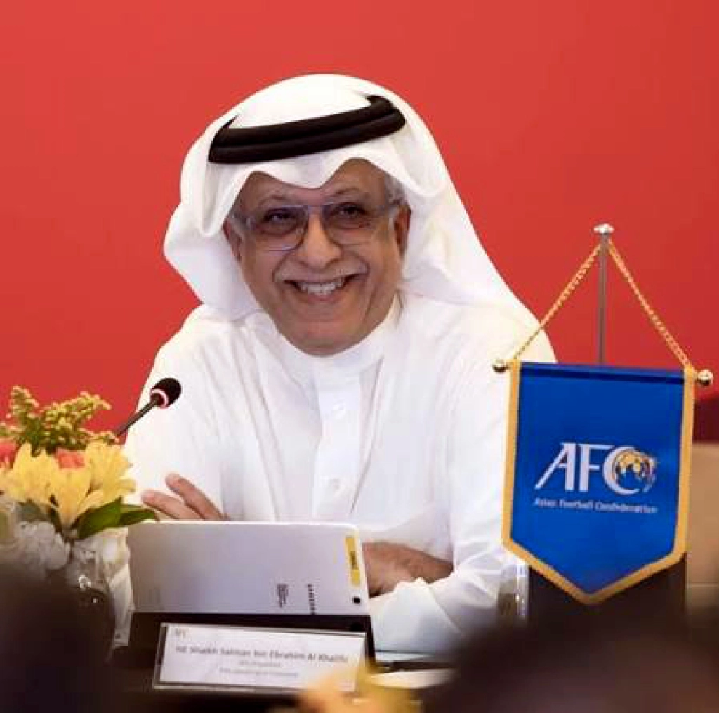 رئيس الاتحاد الآسيوي لكرة القدم يشيد بإنجاز منتخب النشامى في كأس العرب