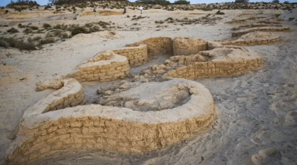 عمرها 3000 عام .. اكتشاف قلعة على الحدود بين مصر وفلسطين