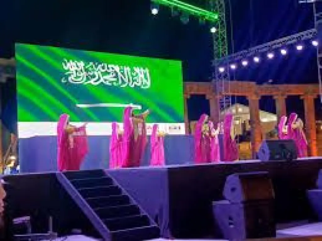 فرقة “نسيم الشمال” السعودية تشعل مسرح جرش الثقافي في دورته الثامنة والثلاثين