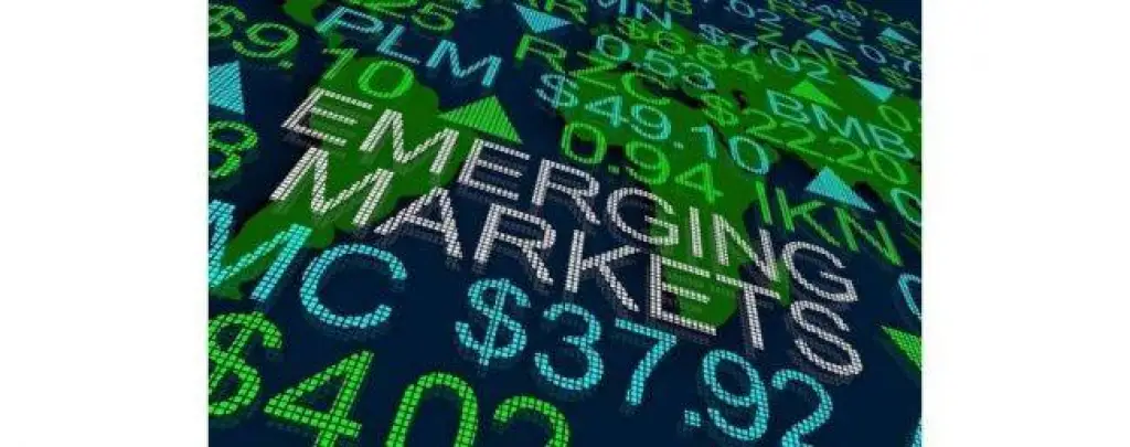 3.3 % النمو المتوقع للاقتصاد العالمي العام الحالي