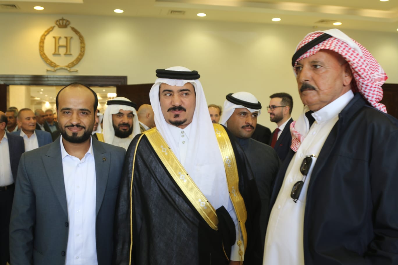 الزميل عمر سلامة يقيم حفل غداء بمناسبة زفاف نجله "قصي"