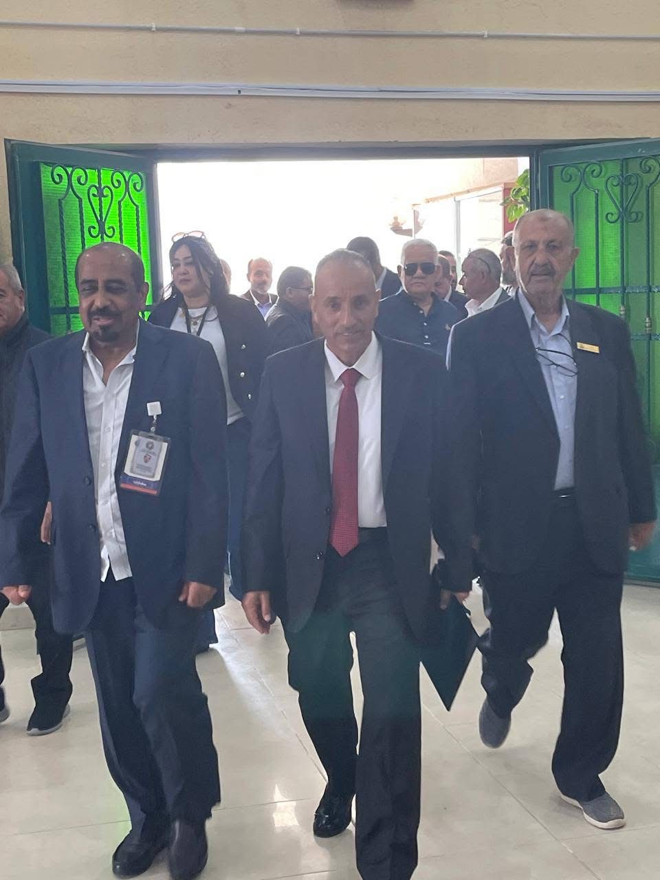 العقيل يرعى الندوة العلمية «اتجاهات حديثة في طرق وأساليب تدريس التربية الرياضية» في قصبة مادبا.