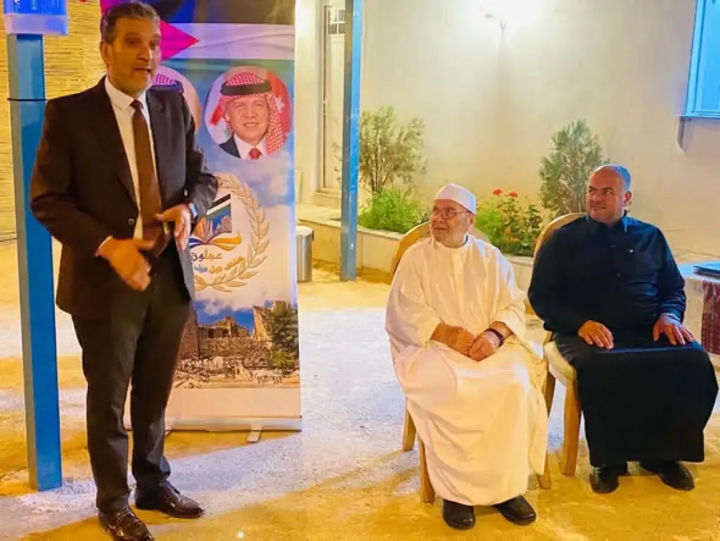 العالم راتب النابلسي في رحاب منتدى جبل عُوف للثقافة لتكريم حافظات كتاب الله في عجلون