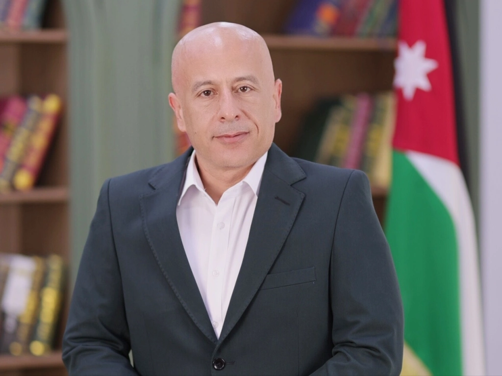 الدكتور الطراونة يشيد بجهود الدكتور القرالة وفرض هيبة القانون في القطاع الصحي