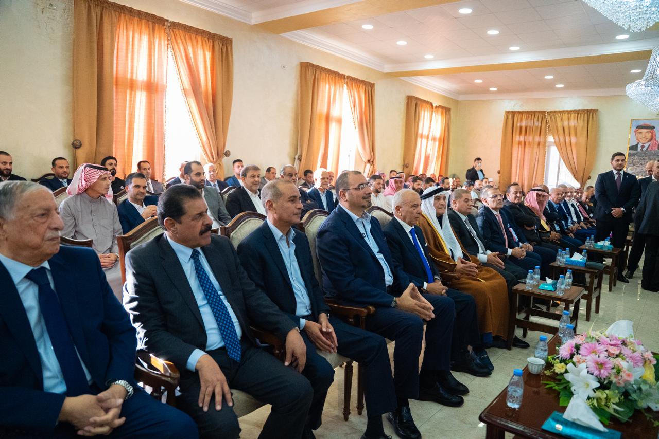 عشيرتا أبو تاية والدباس تتبادلان آيات المحبة والأصالة .. جاهة النقيب سيف زيد مشهور زعل أبو تاية