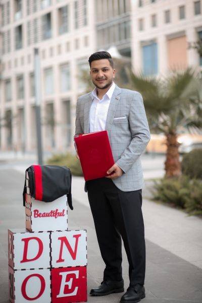 مالك العليمات مبارك التخرج