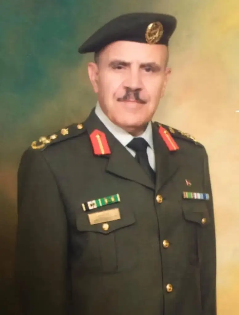العميد المتقاعد د. فايز أحمد الكركي في ذمة الله