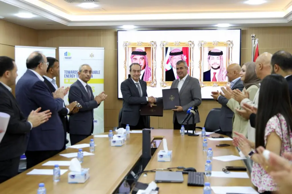 "الطاقة" ونقابة المهندسين توقعان المرحلة الثانية من اتفاقية مبادرة فزعة أهل