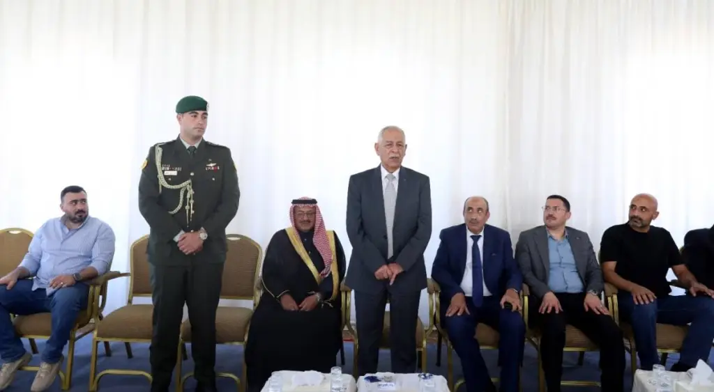 مندوبا عن الملك وولي العهد. العيسوي يعزي عشيرة النهار