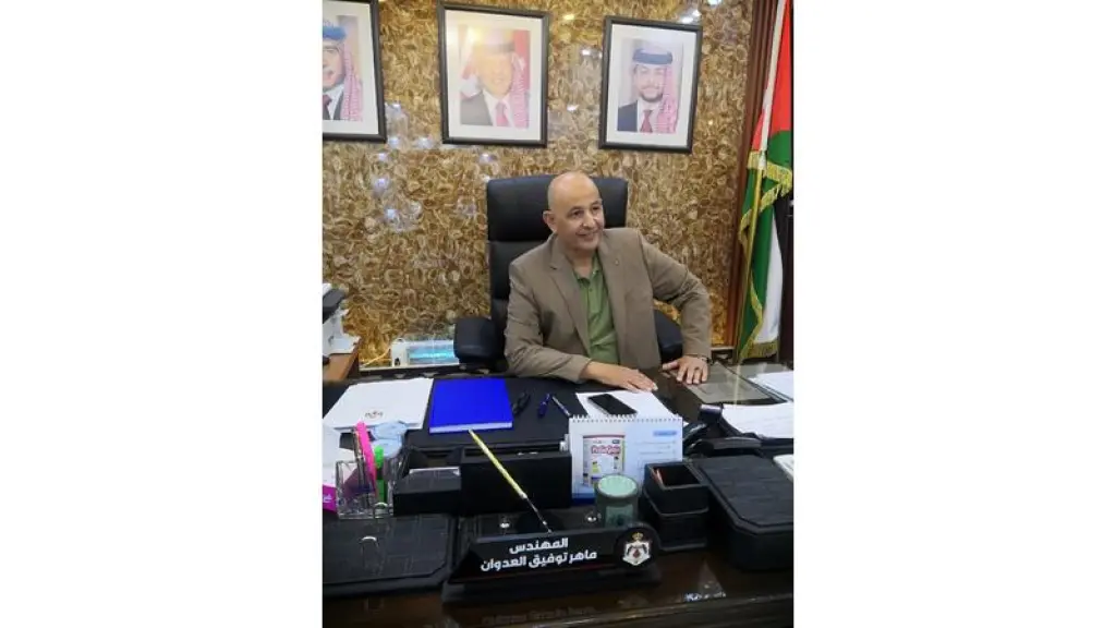 العدوان : بلدية ناعور تباشر طرح خلطه اسفلتية